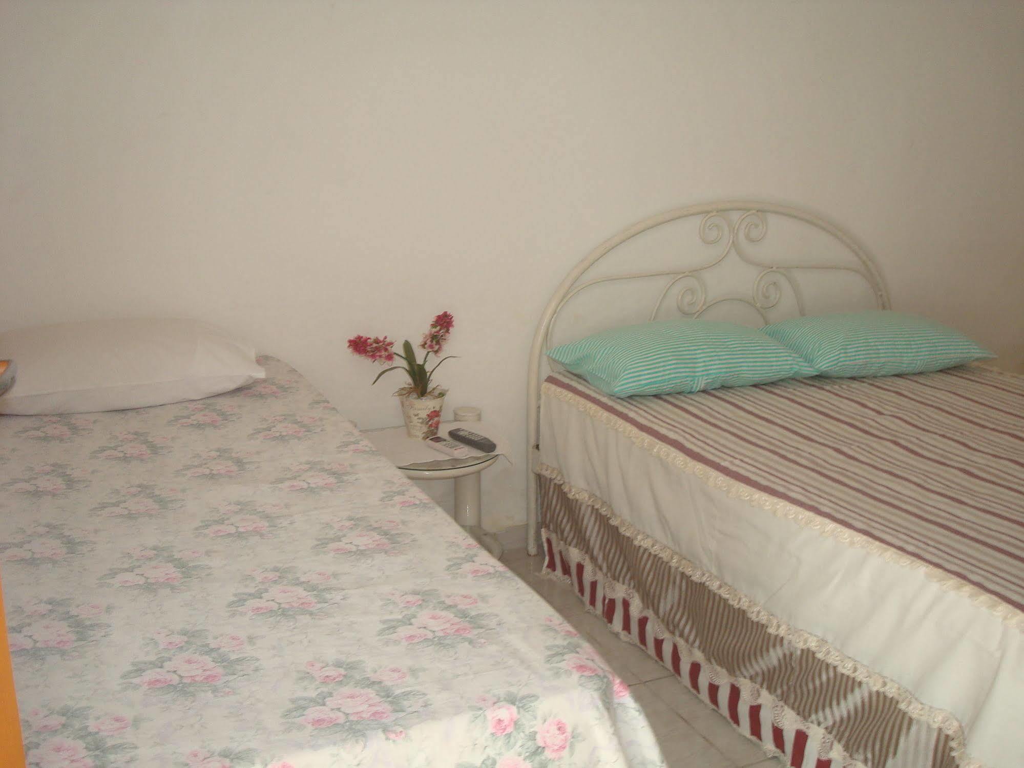 Brenda Inn